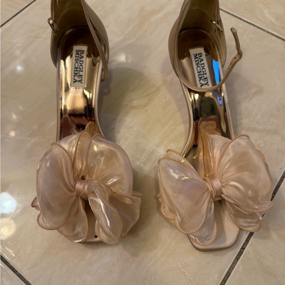 Badgley Mischka Nelly bowed kitten heels size 8 pink - Picture 3 of 5